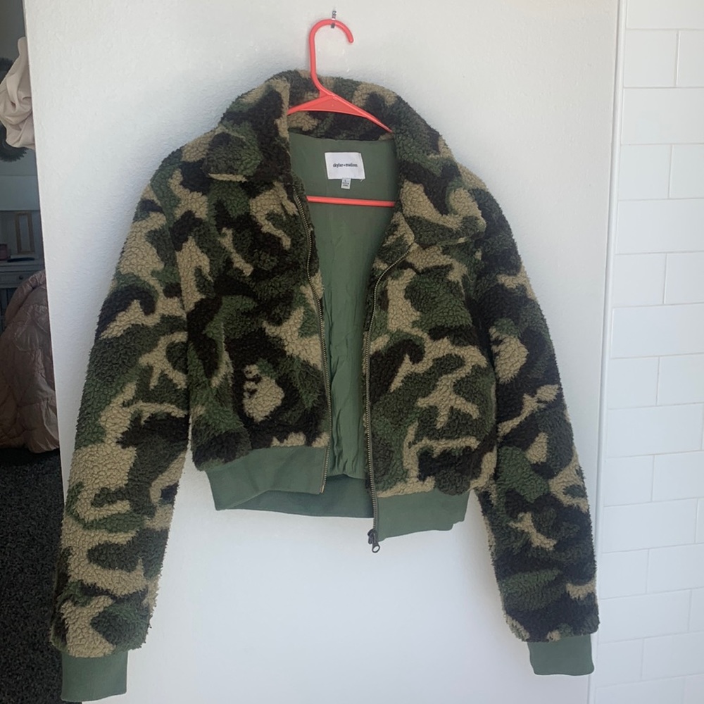 Perfect cute camo jacket for going out on the town!